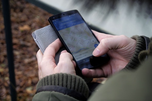localiser telephone a distance